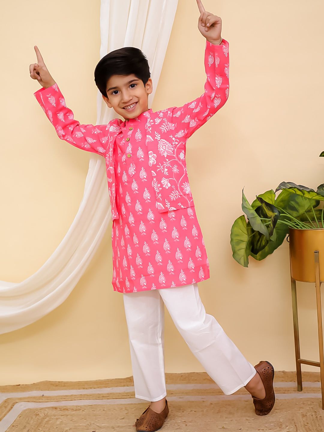AJ Dezines Pink Full sleeves Floral Print Cotton Kurta Pyjama For Boys