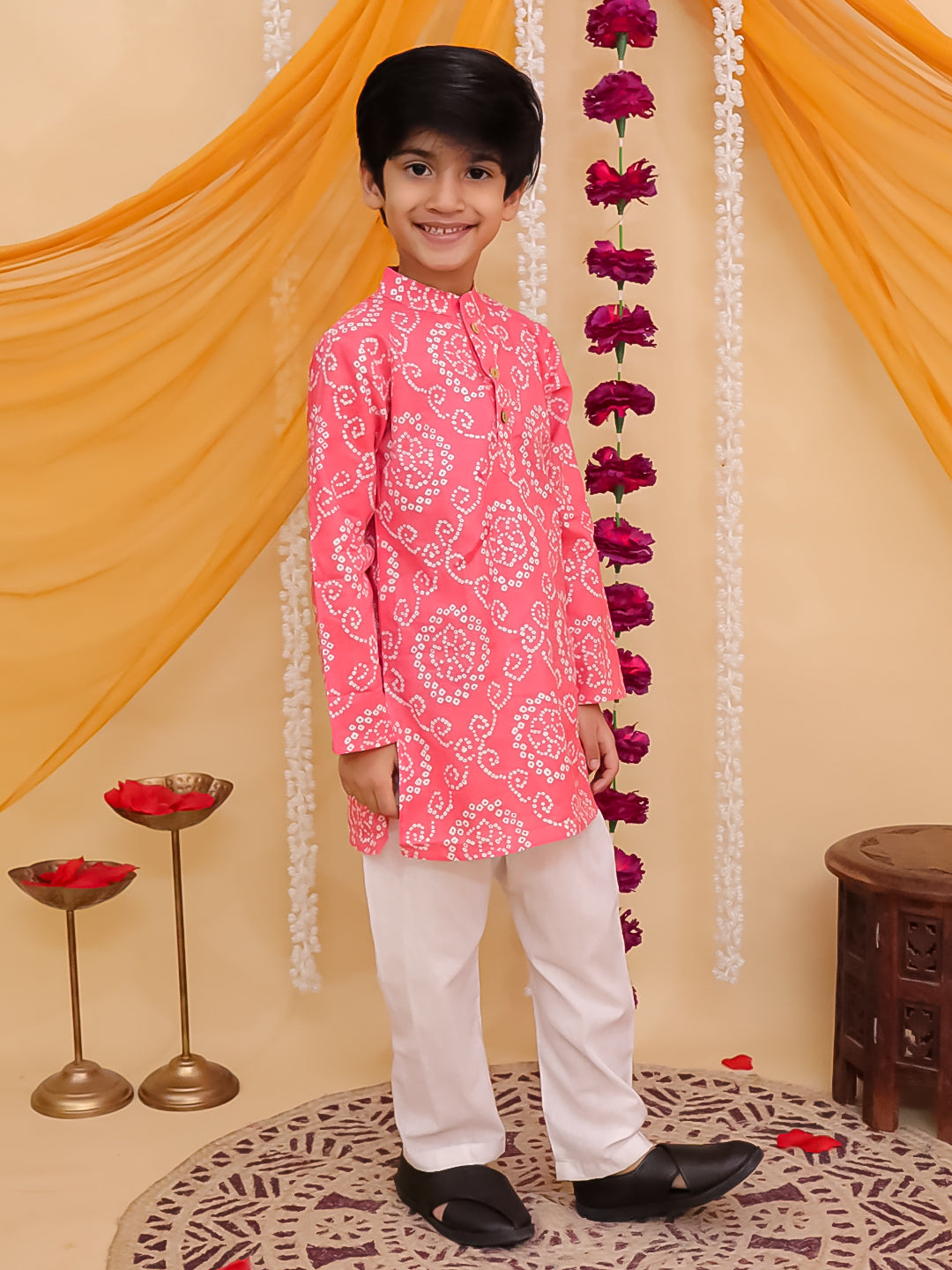 Red Cotton Full sleeves Floral Print Kurta Pyjama Set