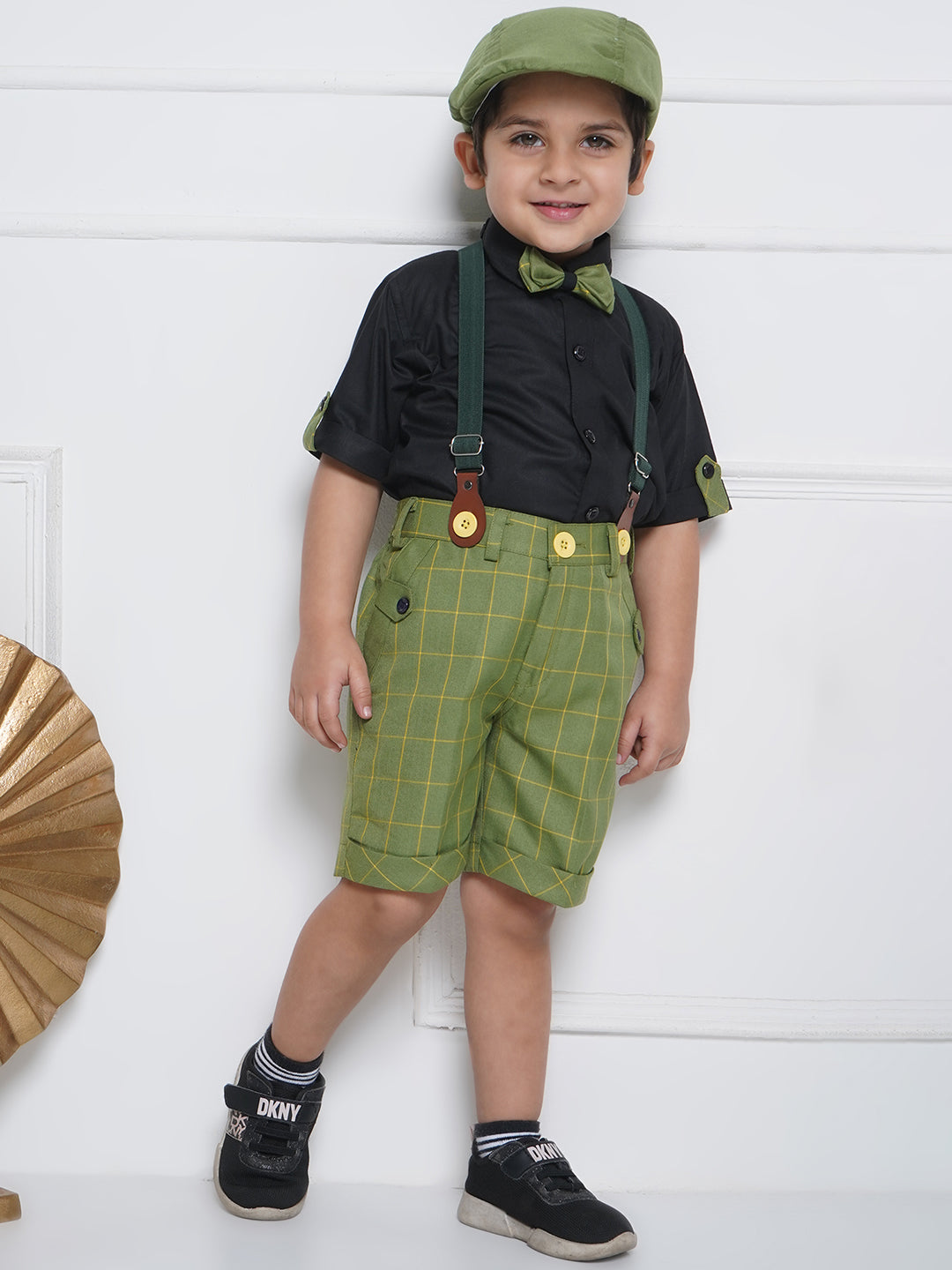 Kids Boys Green Printed Cotton Dungaree