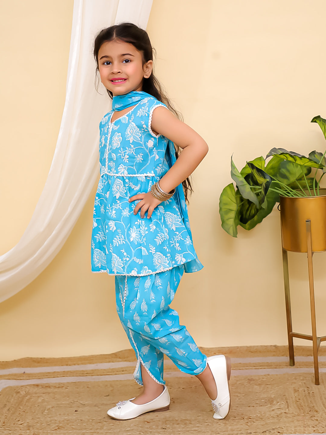 AJ Dezines Sky Blue Sleeveless Floral Print Cotton Girls Suit Set For Girls