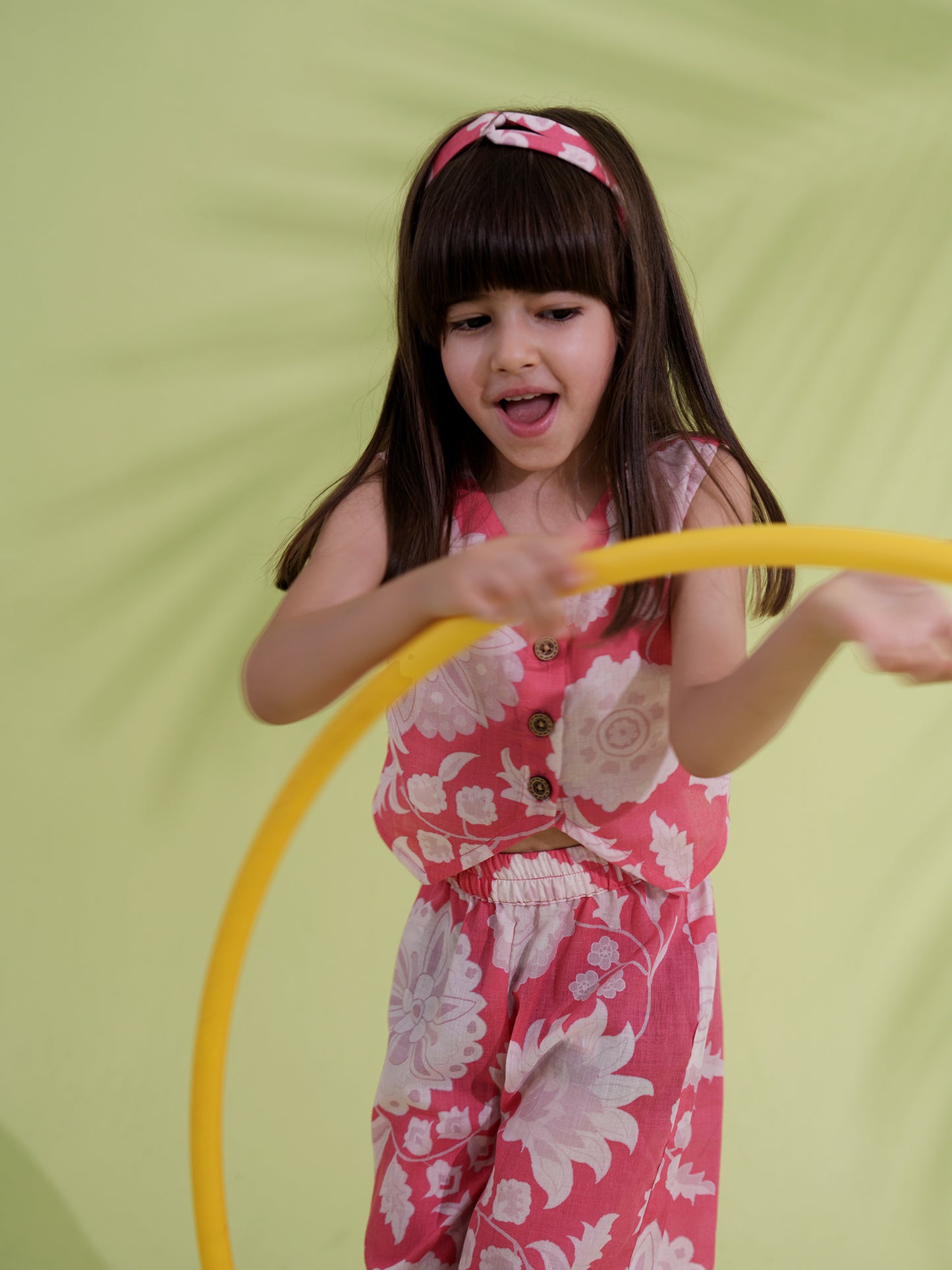 AJ Dezines Pink Cotton Sleeveless Floral Printed Girls Co-Ords with Hairband