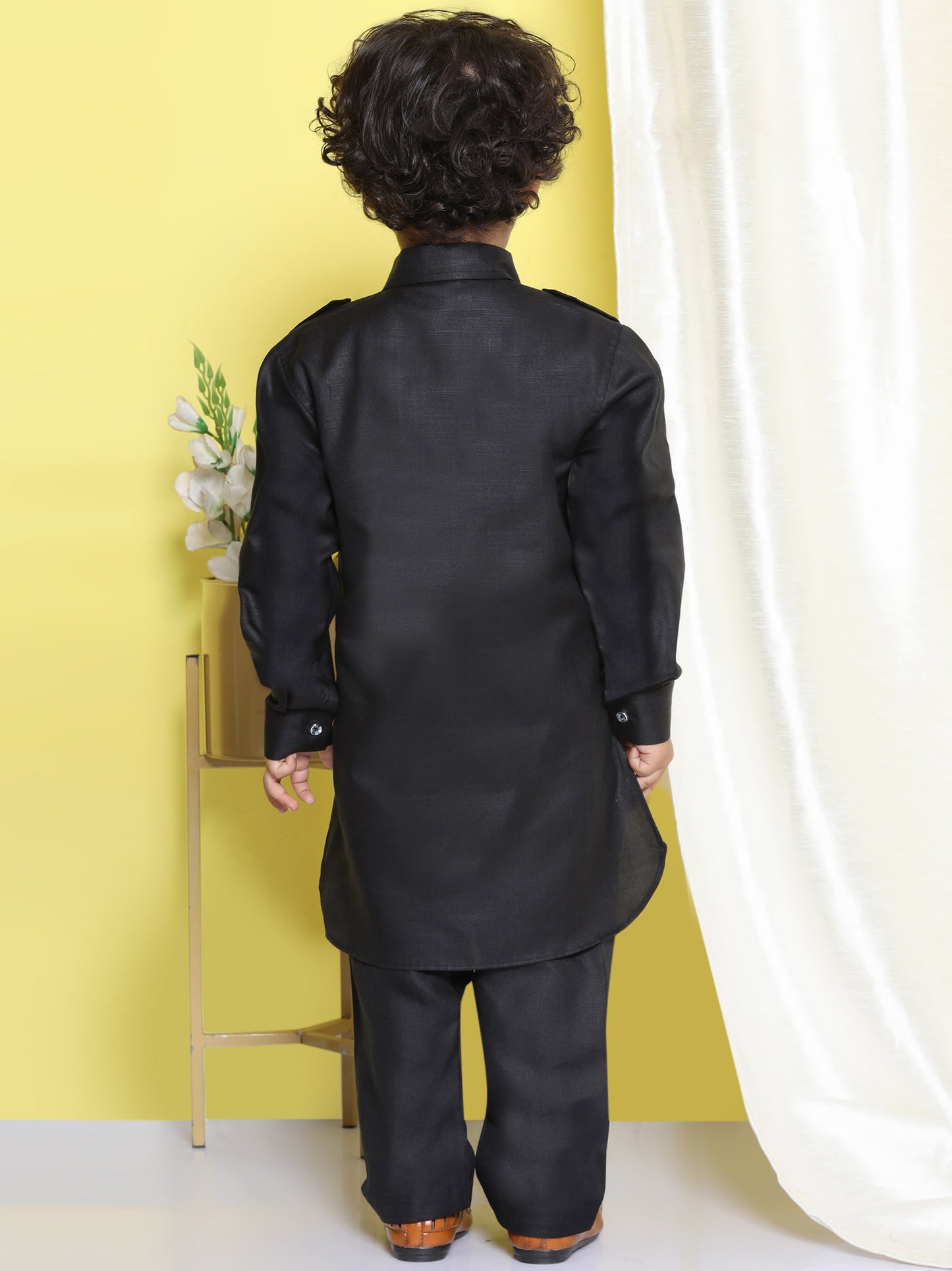 Kids Boys Black Solid Cotton Blend Pathani Suit