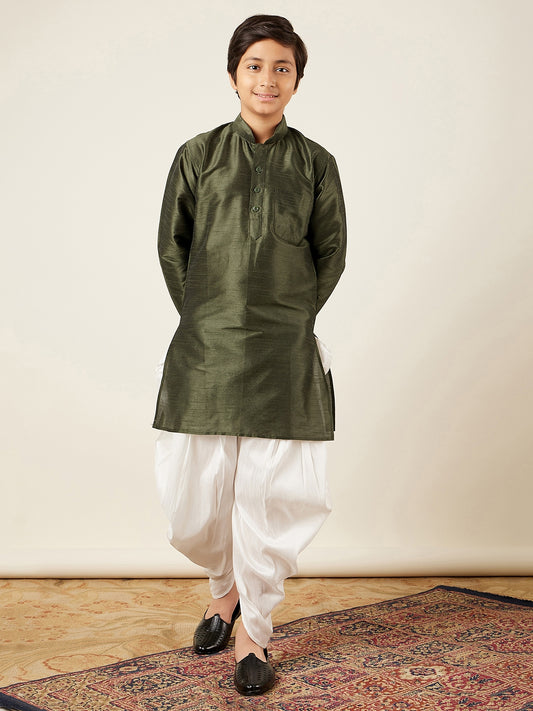 Kids Boys Green Solid Silk Blend Kurta Pyjama Set