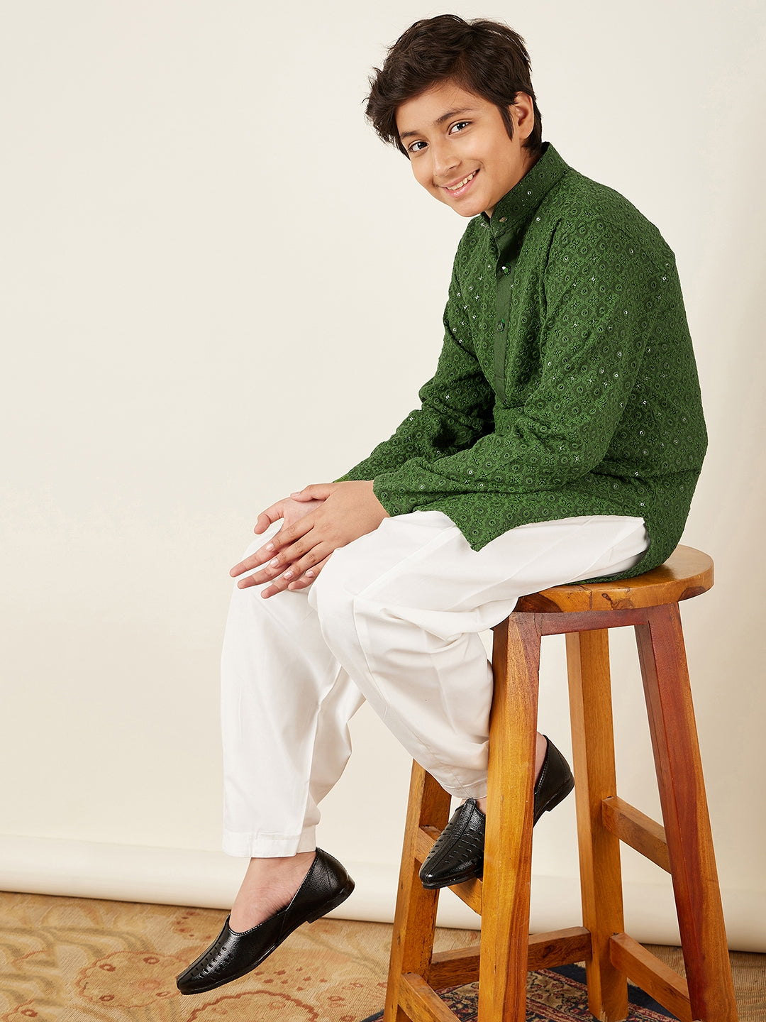 Kids Boys Green Embroidered Schiffli Kurta Pyjama Set - AJ Dezines