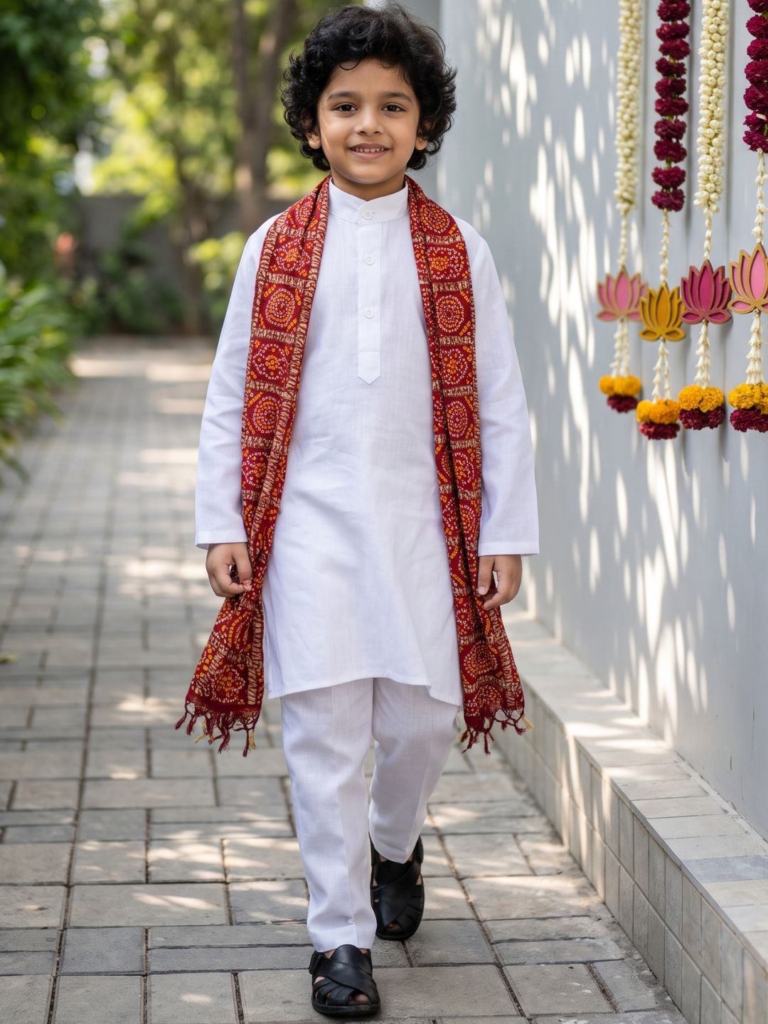 White Solid Pure Cotton Kurta Pyjama With Red Dupatta Set For Boys