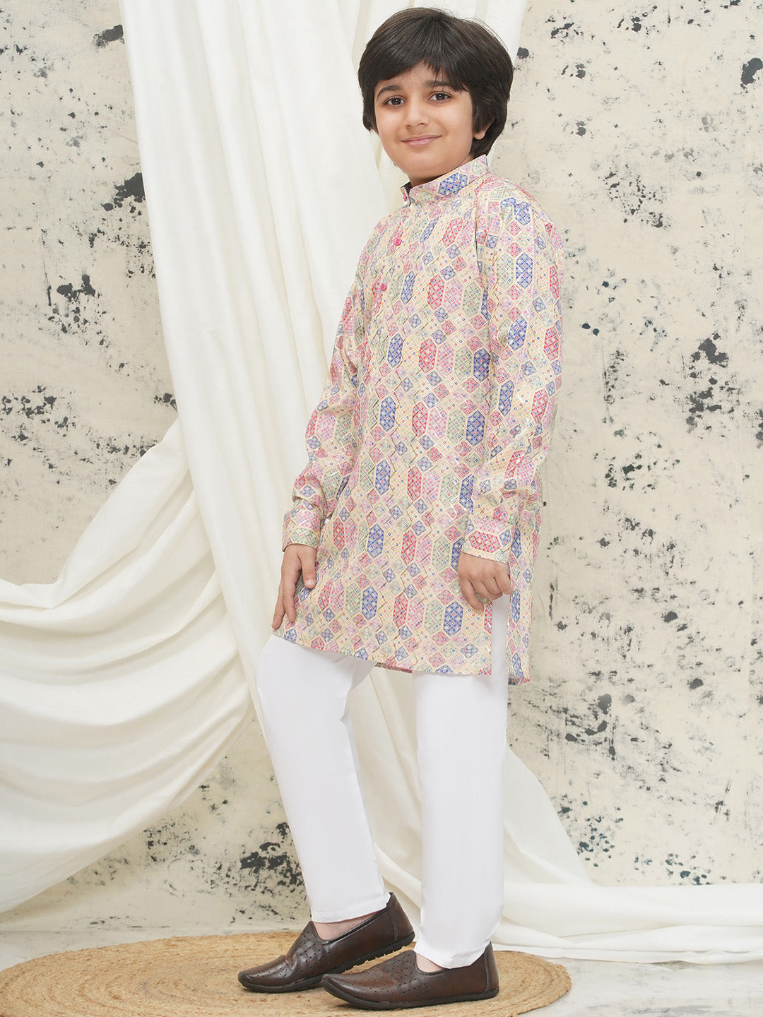 Cream Full sleeves Abstract Cotton Kurta Pyjama For Boys