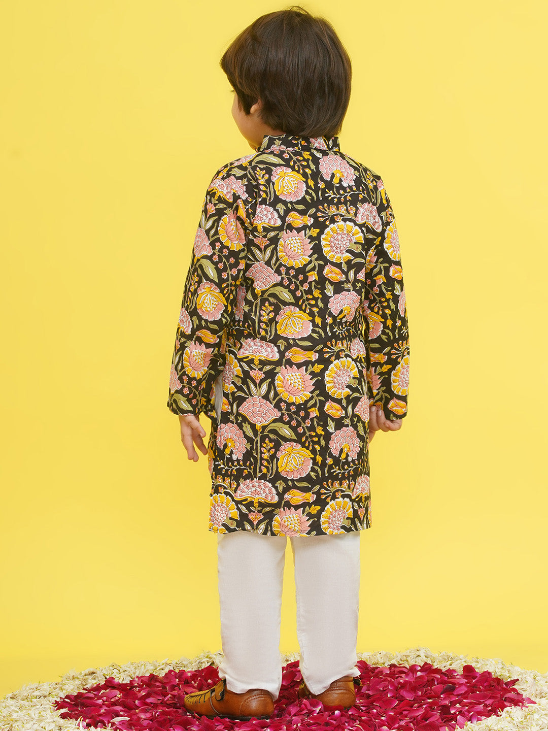Black Full sleeves Floral Print Cotton Kurta Pyjama For Boys - AJ Dezines