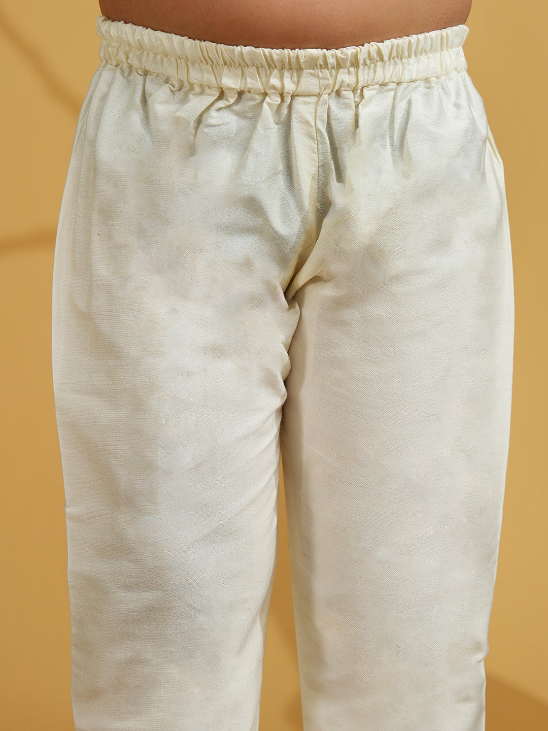 Holi White Silk Blend Full Sleeves Embroidered Kurta Pyjama Set - AJ Dezines