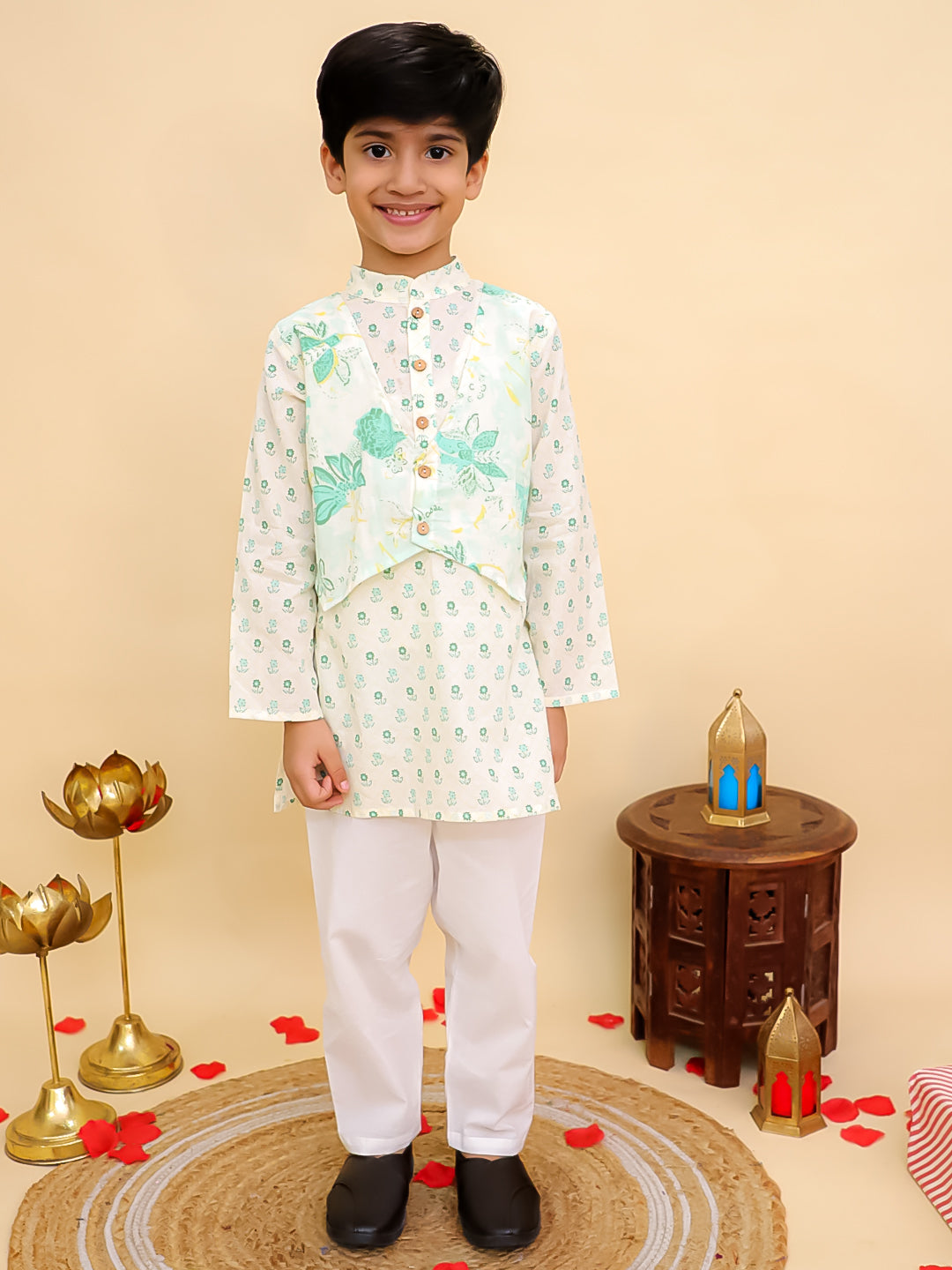 Boys Green Cotton Full sleeves Floral Print Kurta Pyjama Set and Green Cotton Sleeveless Floral Printed Girls Sibling Set
