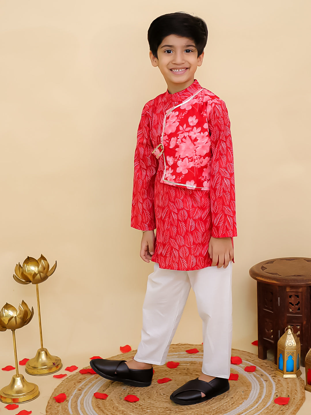 Red Cotton Full sleeves Floral Print Kurta Pyjama Set