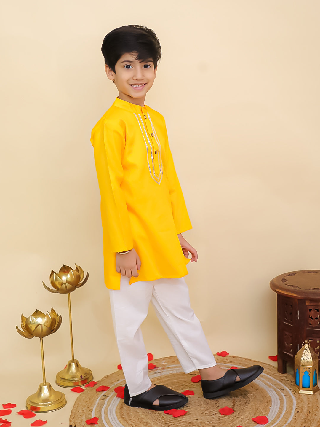 Yellow Cotton Full sleeves Solid Kurta Pyjama Set