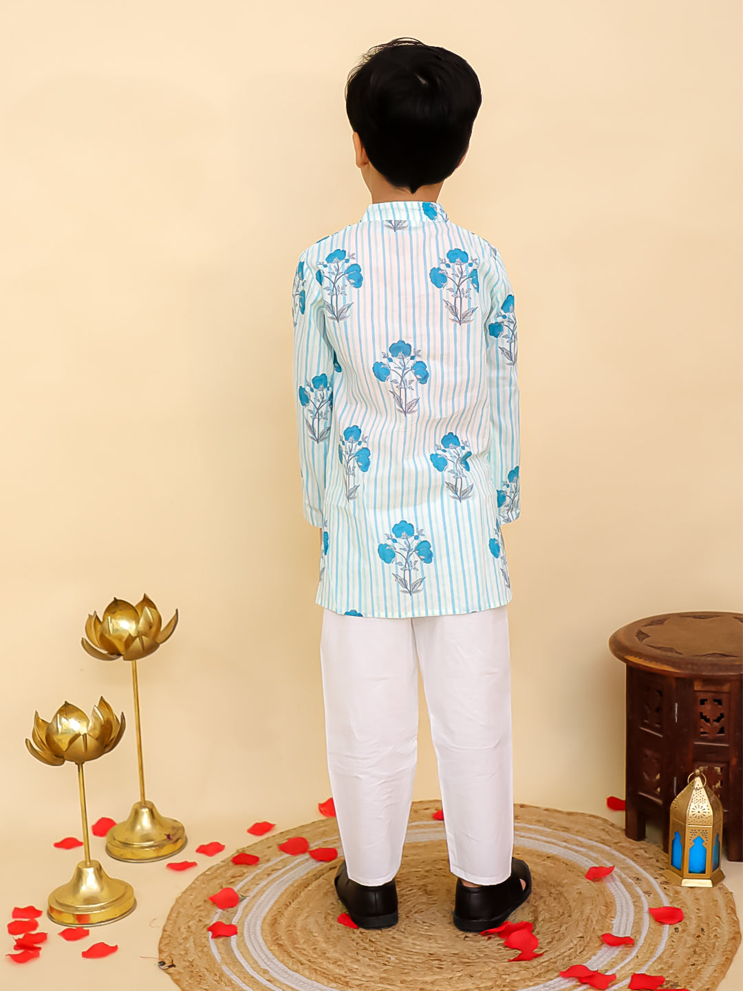 Blue Cotton Full sleeves Floral Print Kurta Pyjama Set