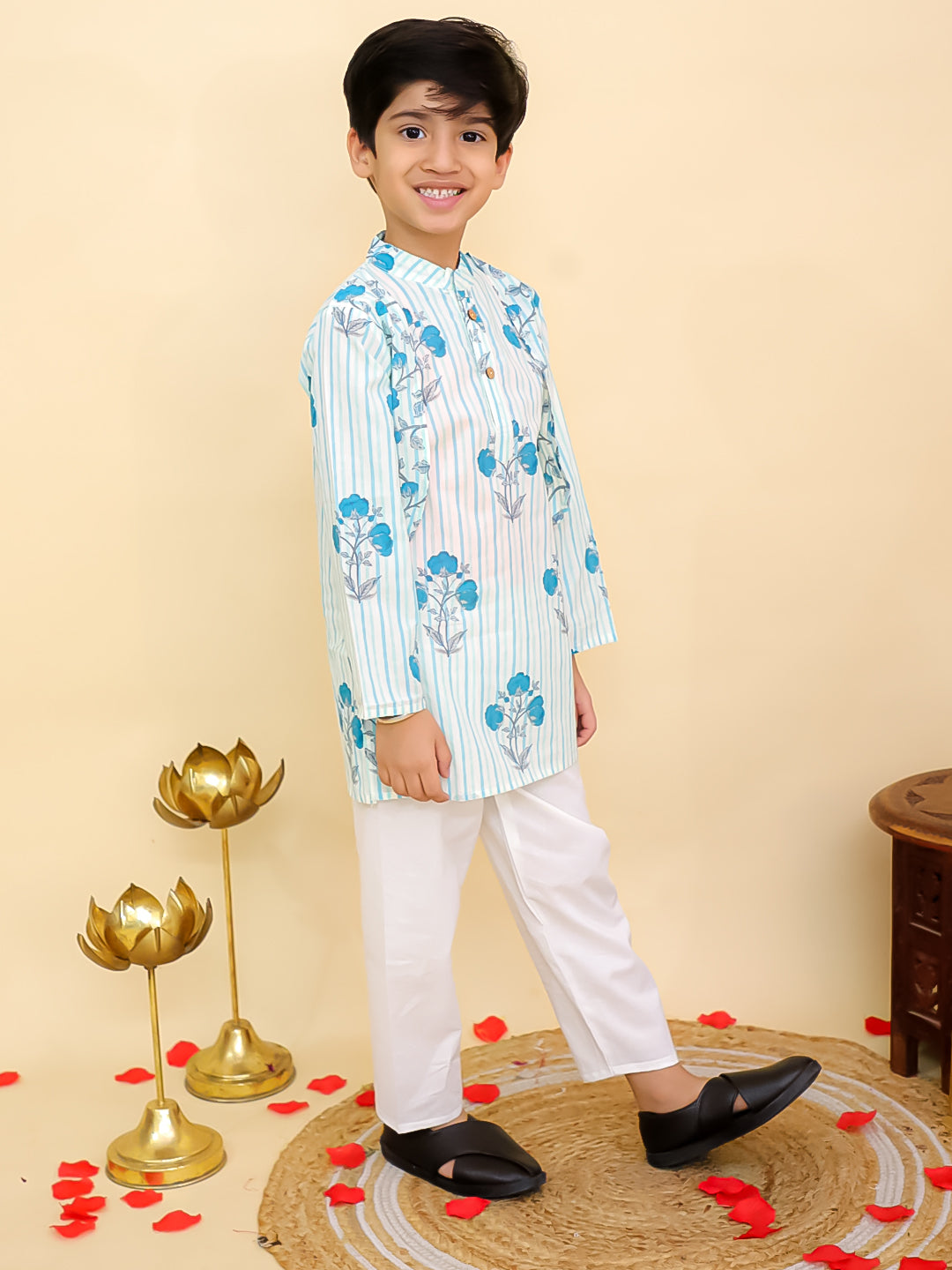 AJ Dezines Blue Cotton Full sleeves Floral Print Kurta Pyjama Set