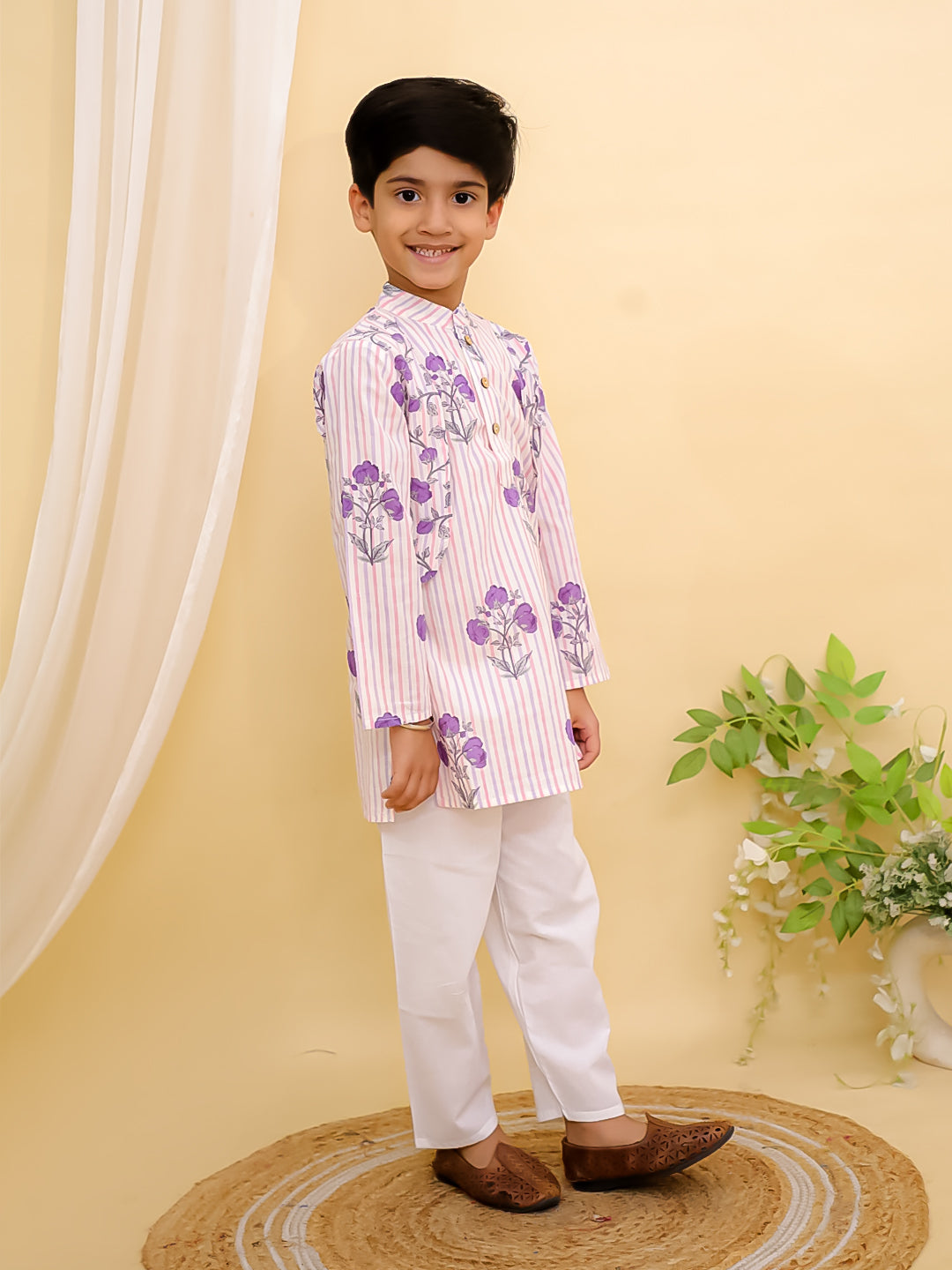 Purple Cotton Full sleeves Floral Print Kurta Pyjama Set