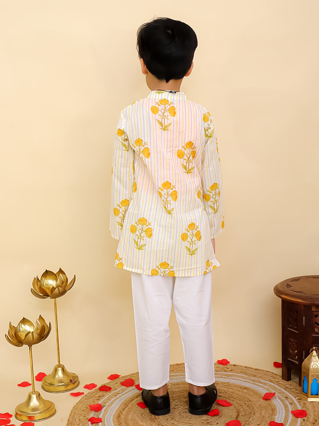 Mustard Cotton Full sleeves Floral Print Kurta Pyjama Set