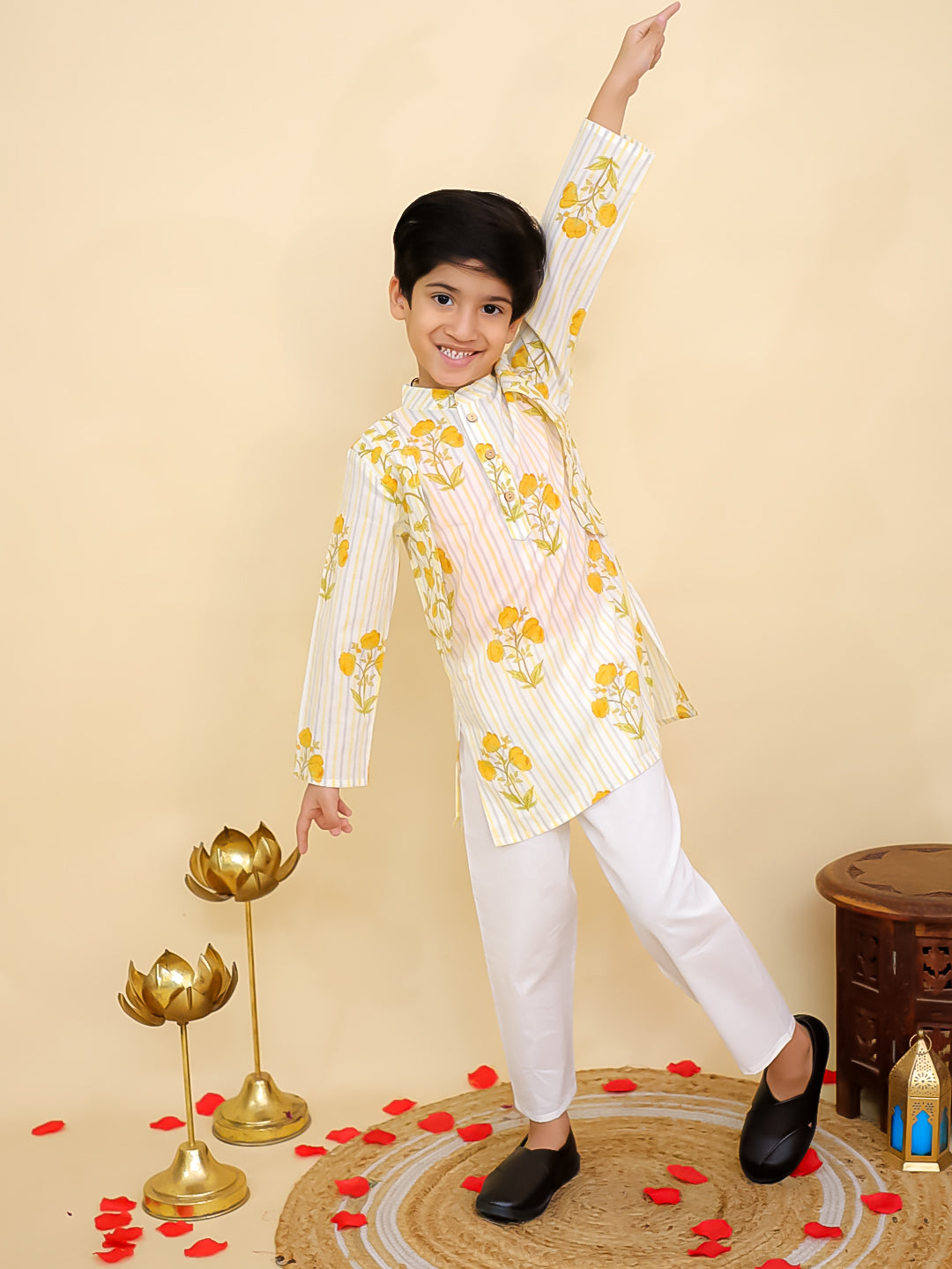 Mustard Cotton Full sleeves Floral Print Kurta Pyjama Set