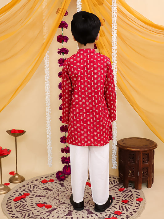 Boys Red Cotton Full sleeves Floral Print Kurta Pyjama Set