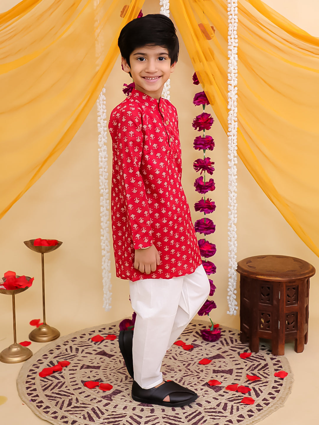 Boys Red Cotton Full sleeves Floral Print Kurta Pyjama Set