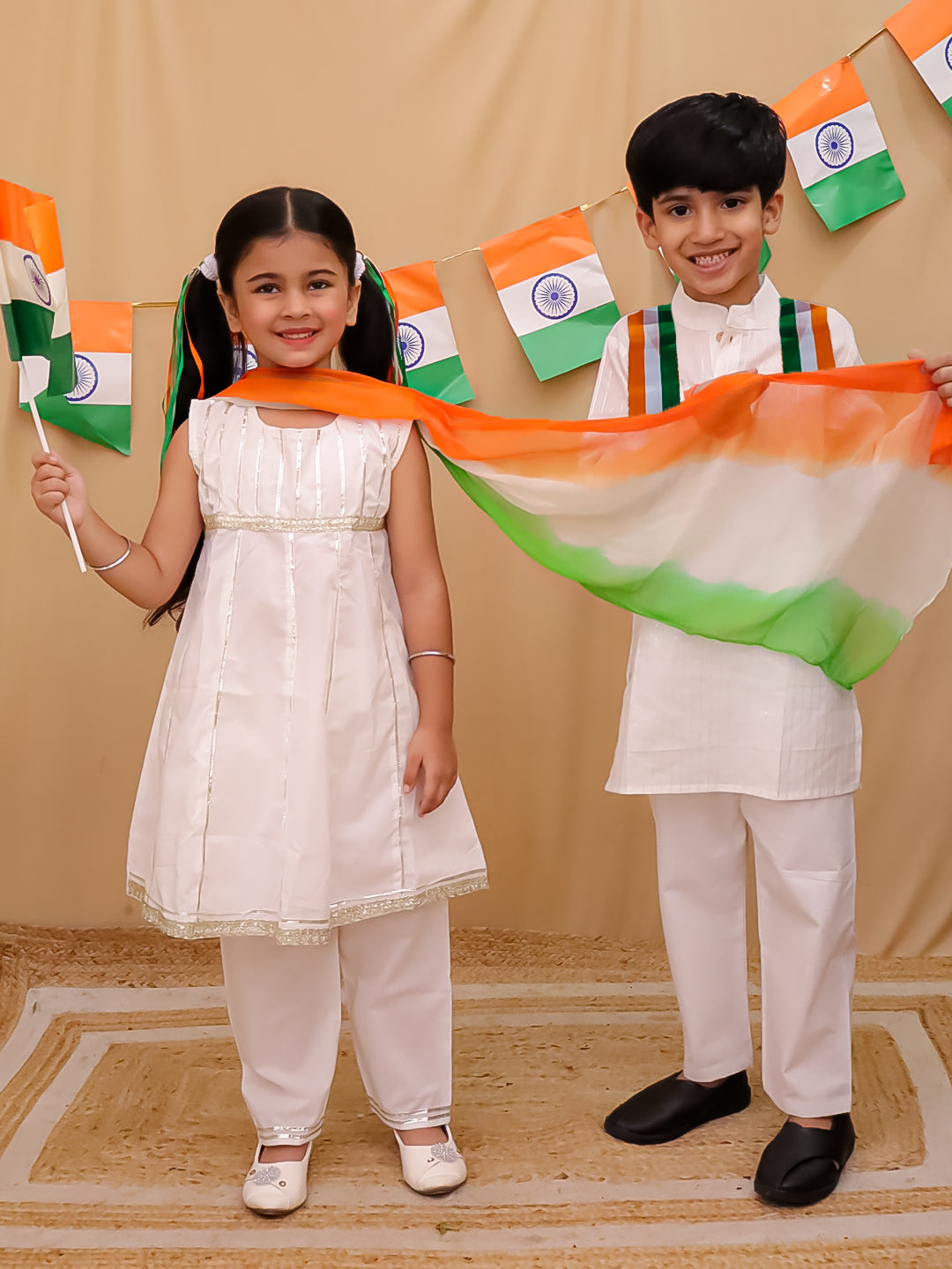 White Cotton Holi Full sleeves Silver Striped Kurta Pyjama Set For Independence/ Republic Day - AJ Dezines