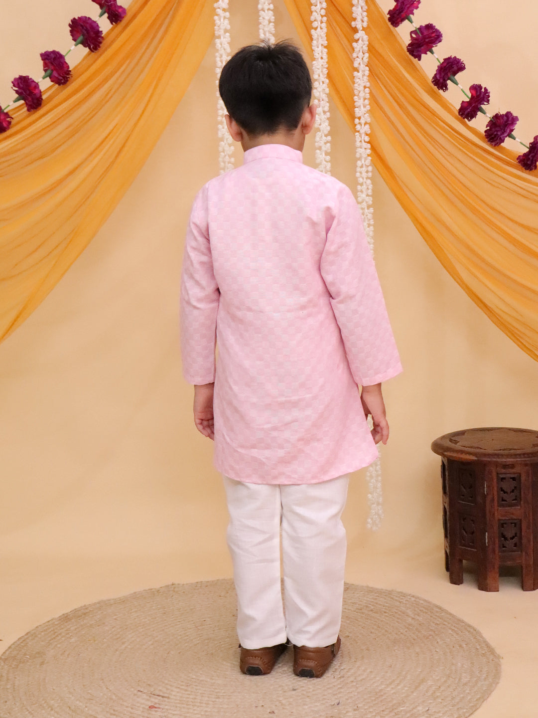 Boys Pink Cotton Full sleeves Check Kurta Pyjama Set