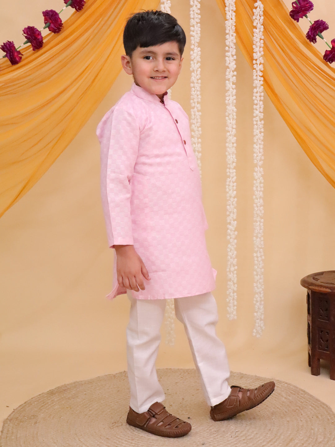 Boys Pink Cotton Full sleeves Check Kurta Pyjama Set