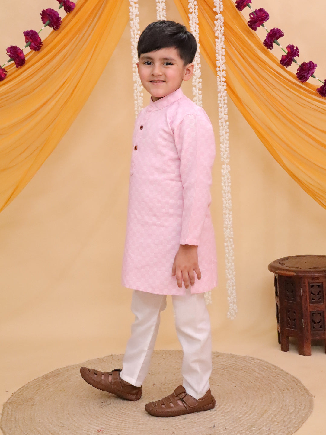 Boys Pink Cotton Full sleeves Check Kurta Pyjama Set