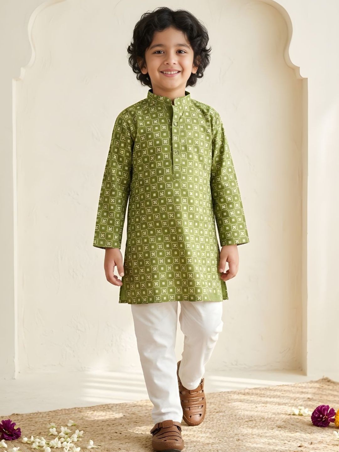 Boys Green Cotton Full Sleeves Printed Kurta Pyjama Set