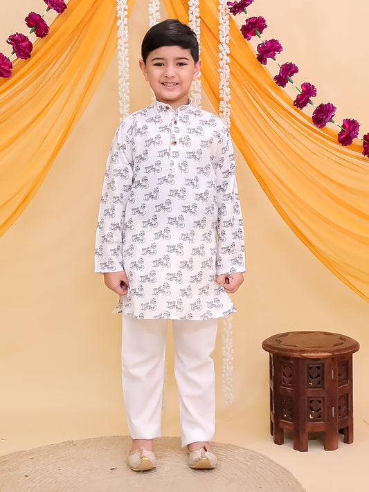White Cotton Full sleeves Ganesha Printed Kurta Pyjama Set