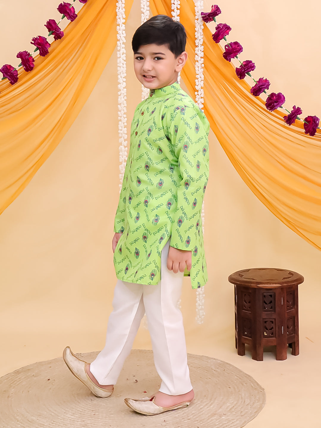 Green Cotton Full sleeves Krishna Printed Kurta Pyjama Set