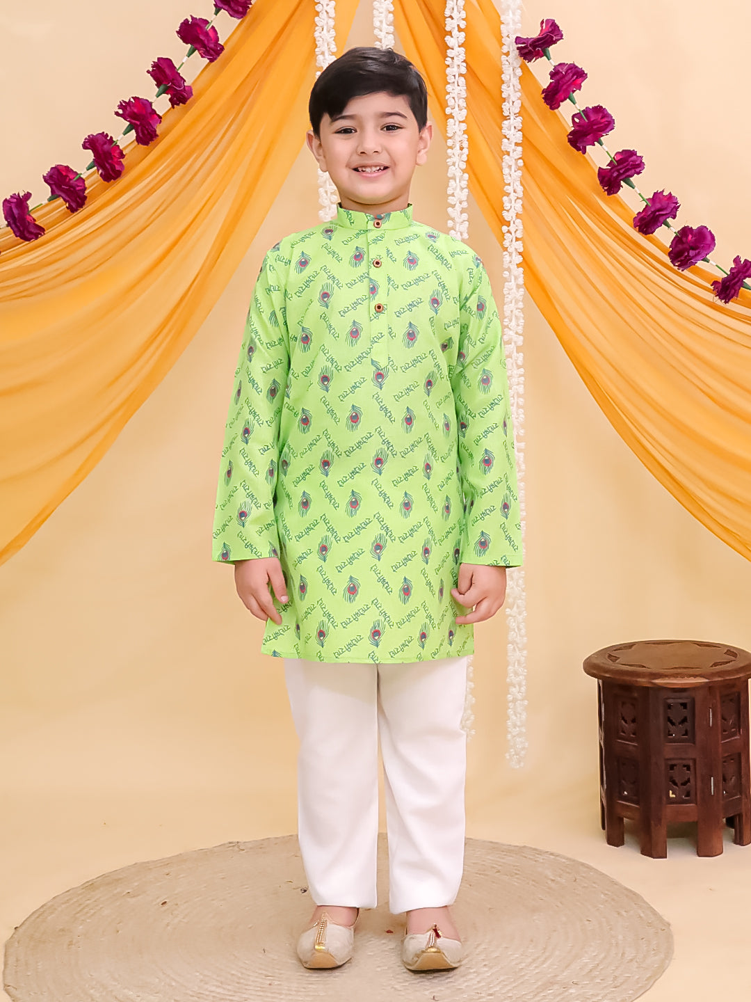 Green Cotton Full sleeves Krishna Printed Kurta Pyjama Set