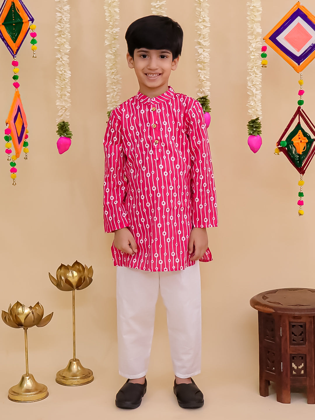 Boys Pink Cotton Full sleeves Printed Kurta Pyjama Set