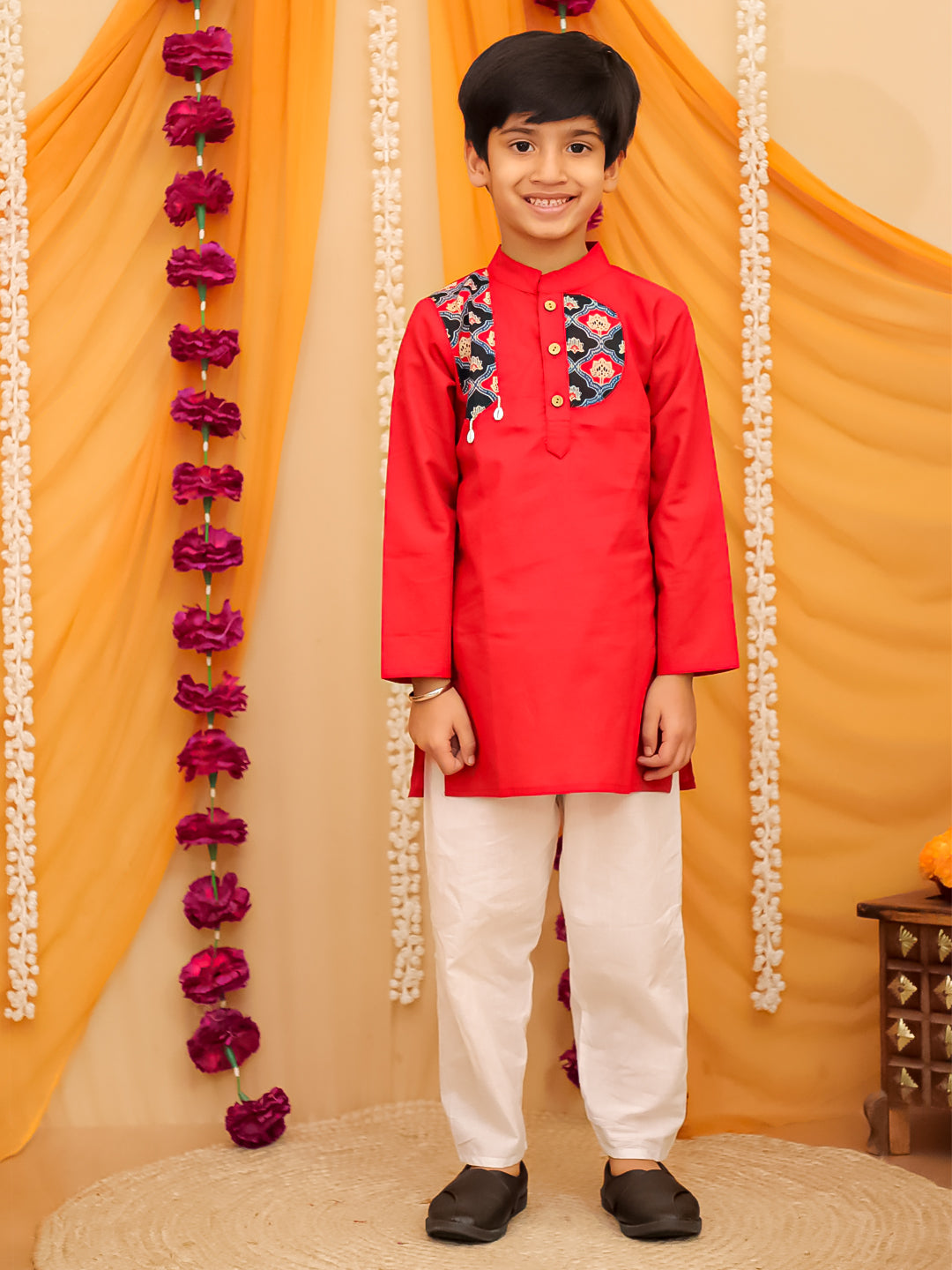 Red Cotton Full sleeves Printed Kurta Pyjama Set