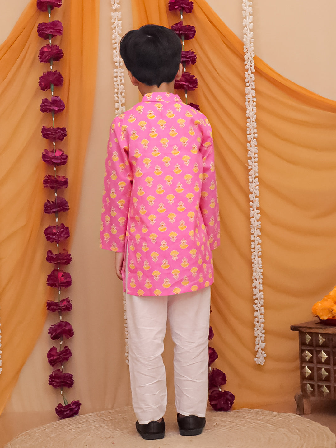 Boys Pink Cotton Full sleeves Floral Print Kurta Pyjama Set