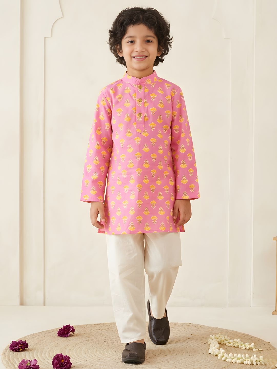 Boys Pink Cotton Full sleeves Floral Print Kurta Pyjama Set