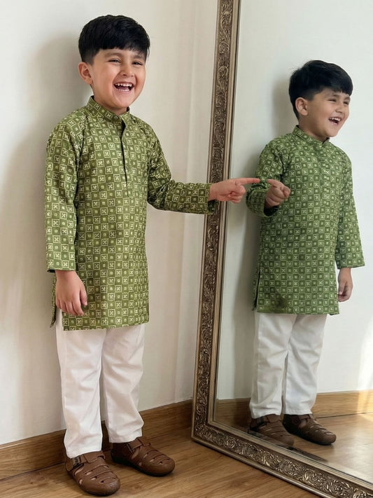 Boys Green Cotton Full Sleeves Printed Kurta Pyjama Set