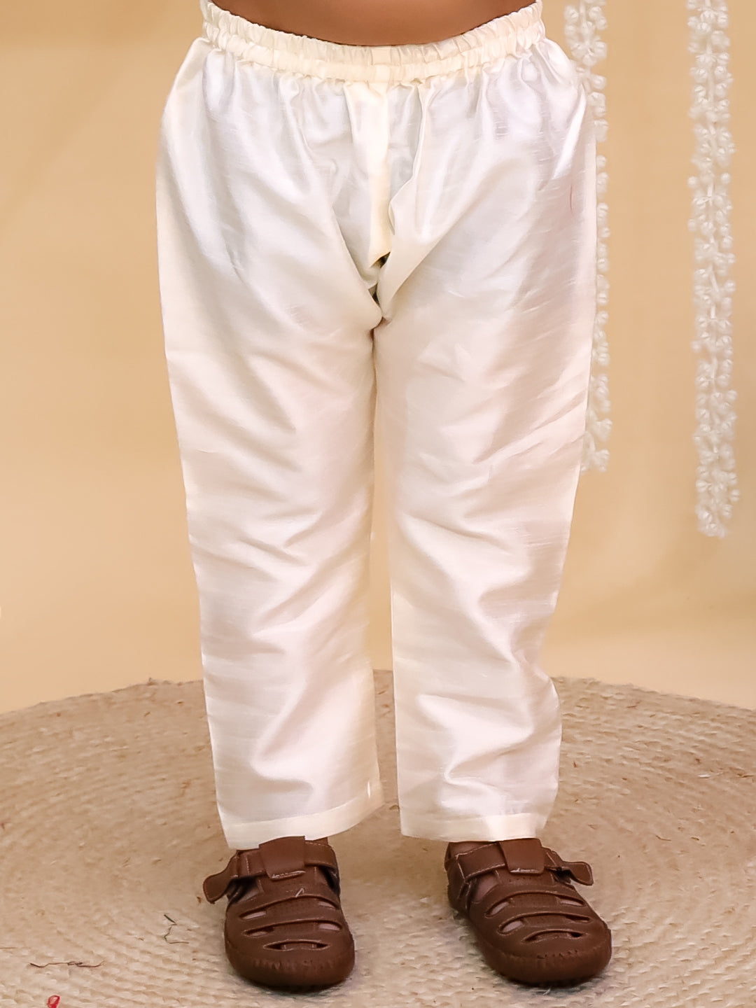 Pink Brocade Full sleeves Small Motif Kurta Pyjama Waistcoat for Boys