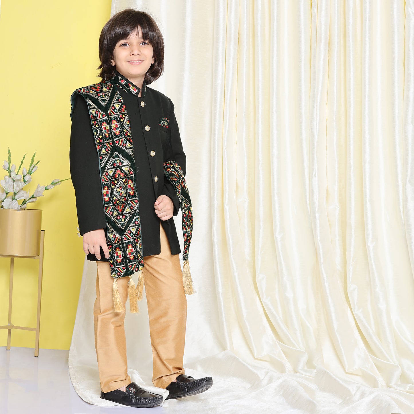 Kids Boys Green Embroidered Cotton Polyester Sherwani