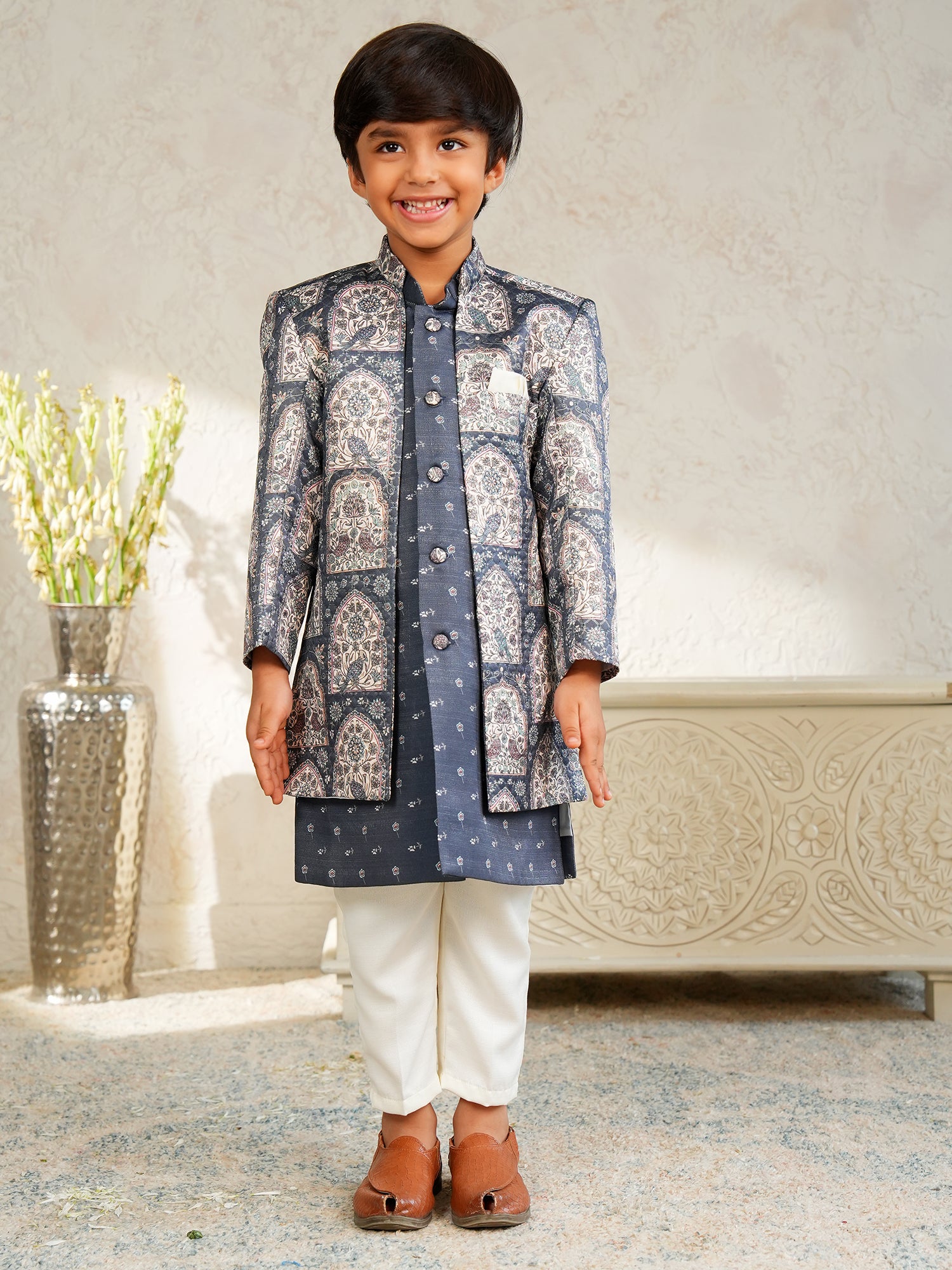 Grey Jacquard Full Sleeves Rich Floral Embroidery Sherwani
