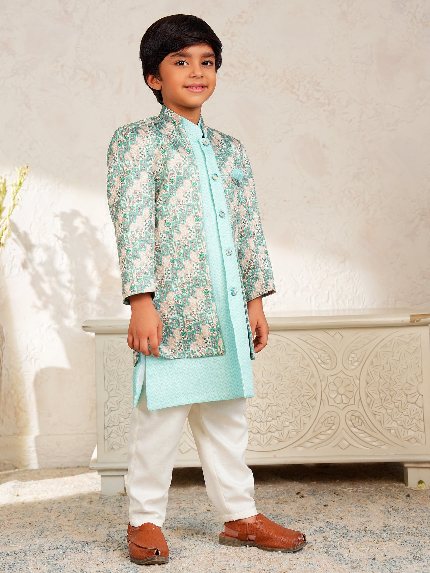 Green Jacquard Full Sleeves Rich Floral Embroidery Sherwani