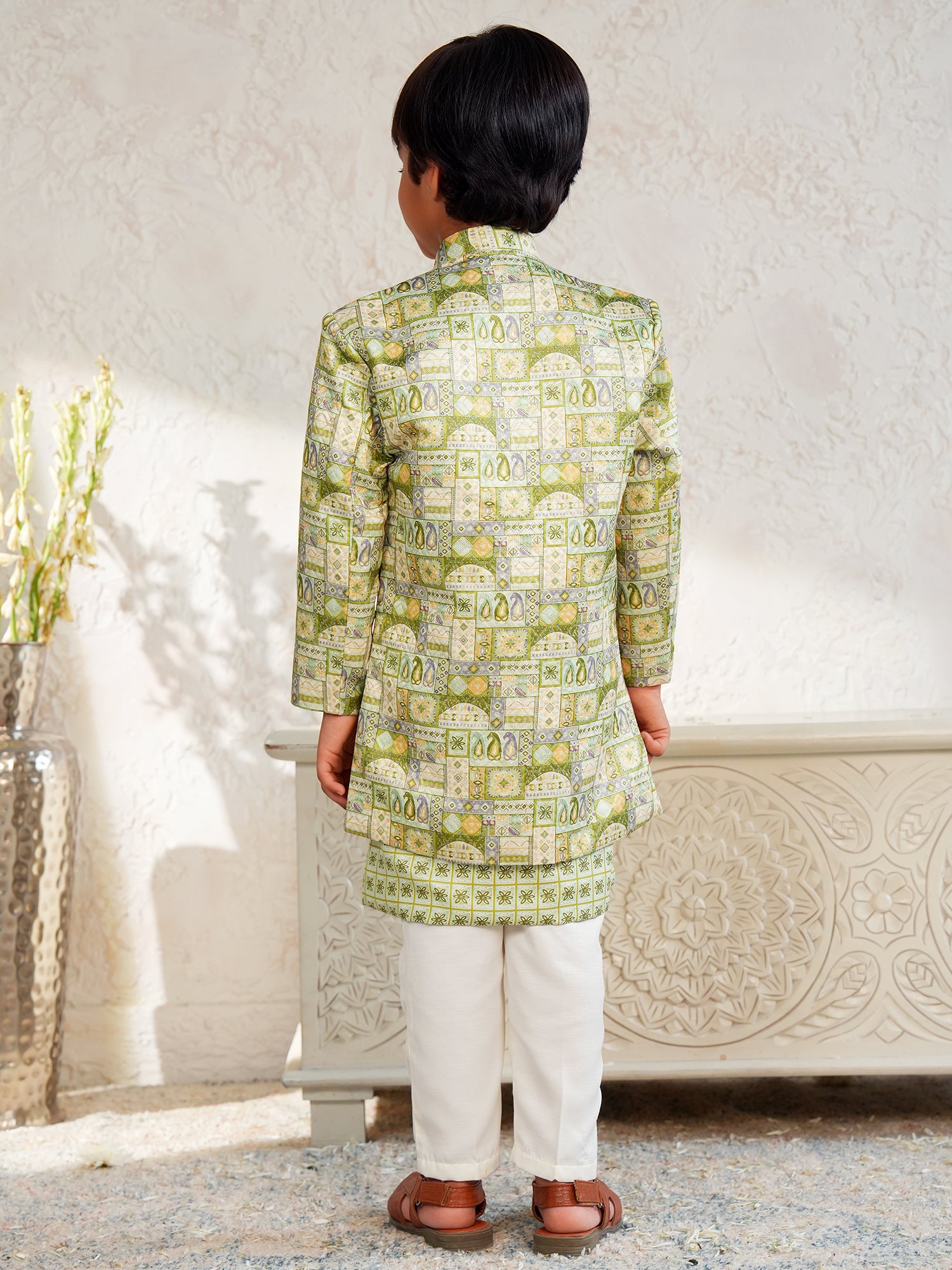 Green Jacquard Full Sleeves Rich Floral Embroidery Sherwani