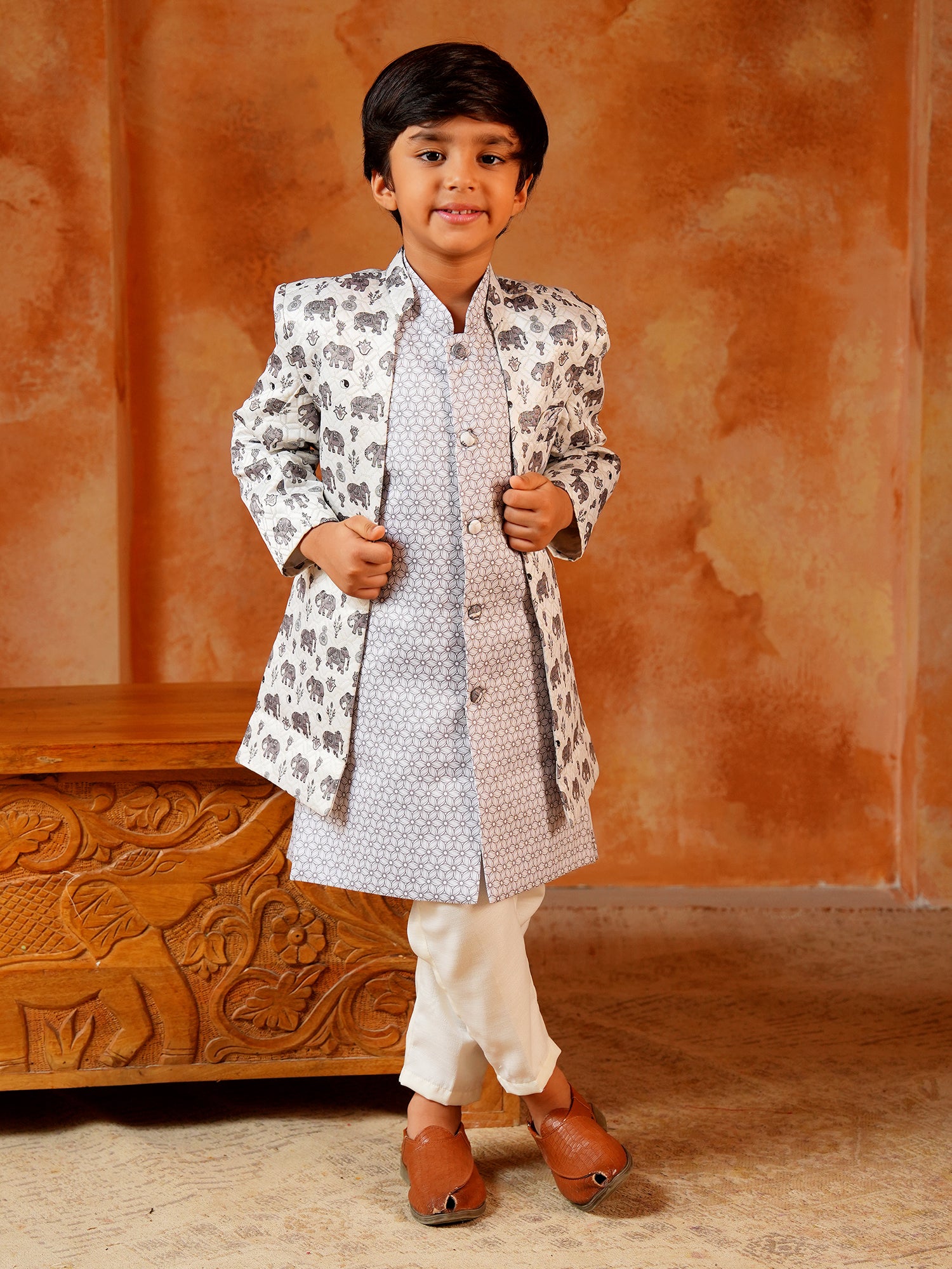 Grey Jacquard Full Sleeves Rich Elephant Embroidery Sherwani