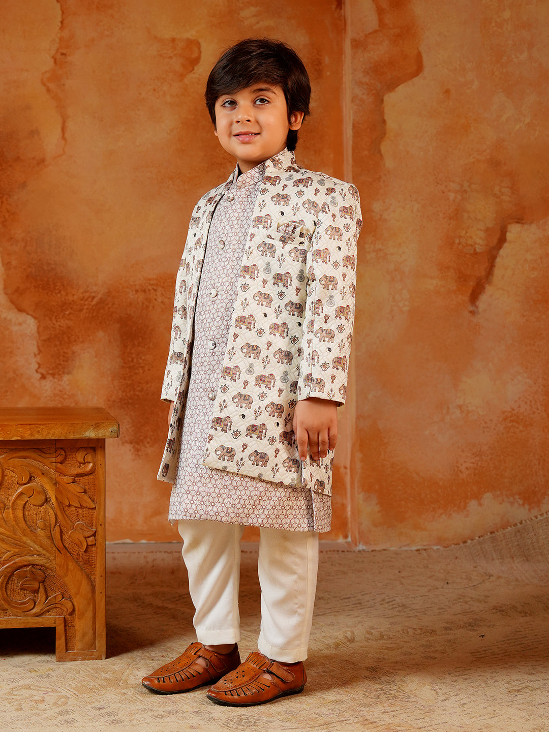 BROWN Jacquard Full Sleeves Rich Elephant Embroidery Sherwani