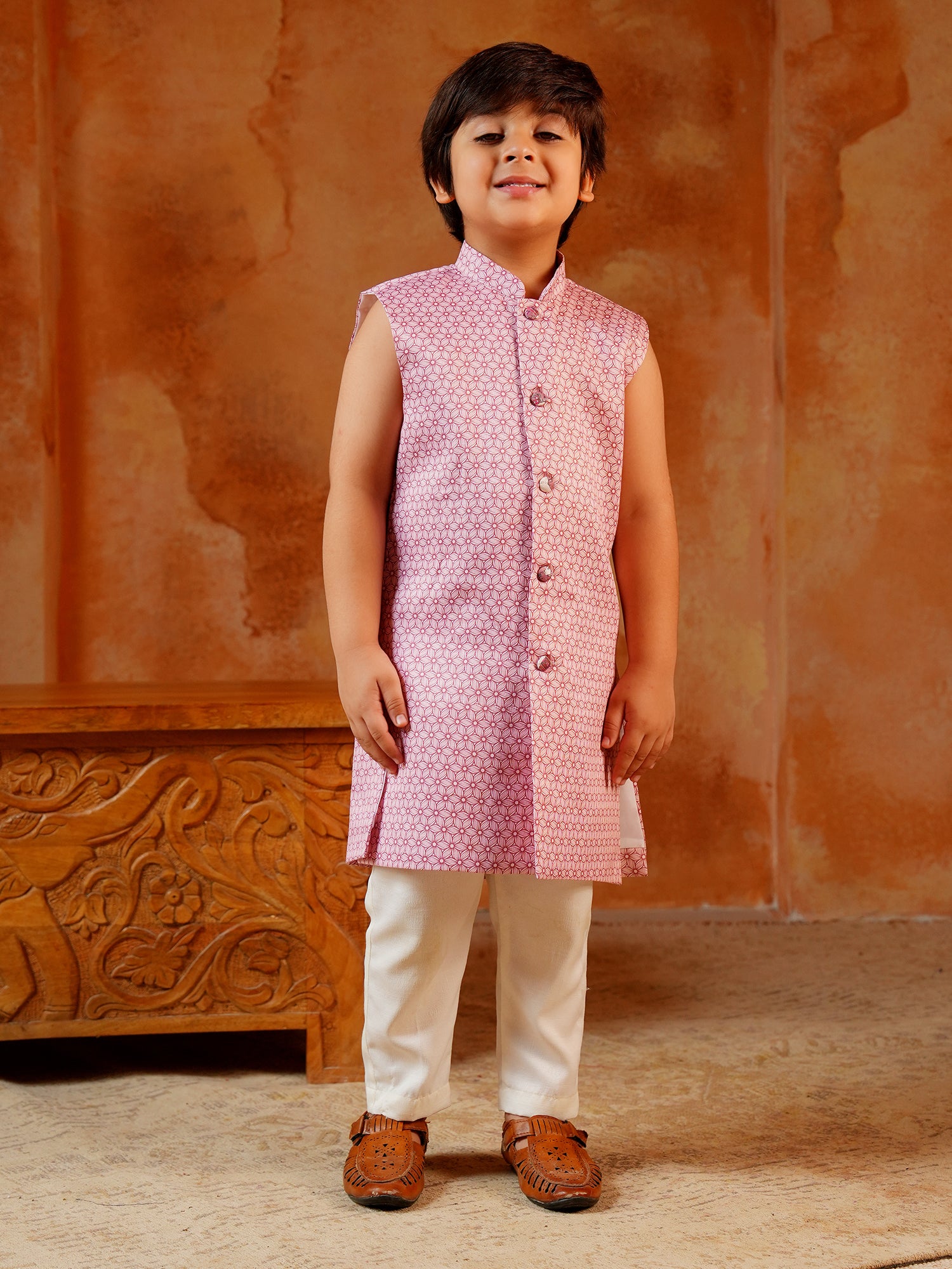 Pink Jacquard Full Sleeves Rich Elephant Embroidery Sherwani