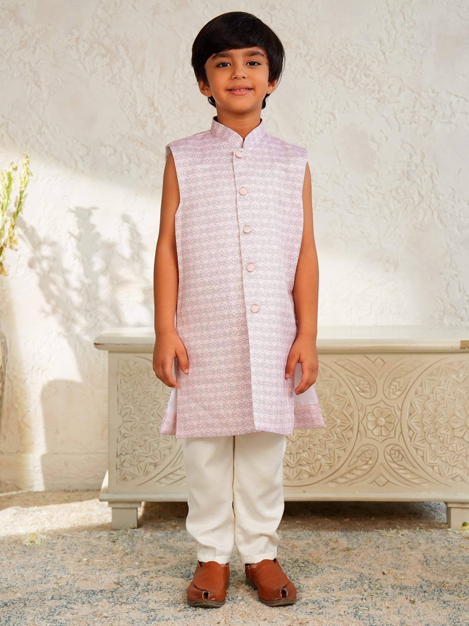 Pink Jacquard Full Sleeves Rich Elephant Embroidery Sherwani