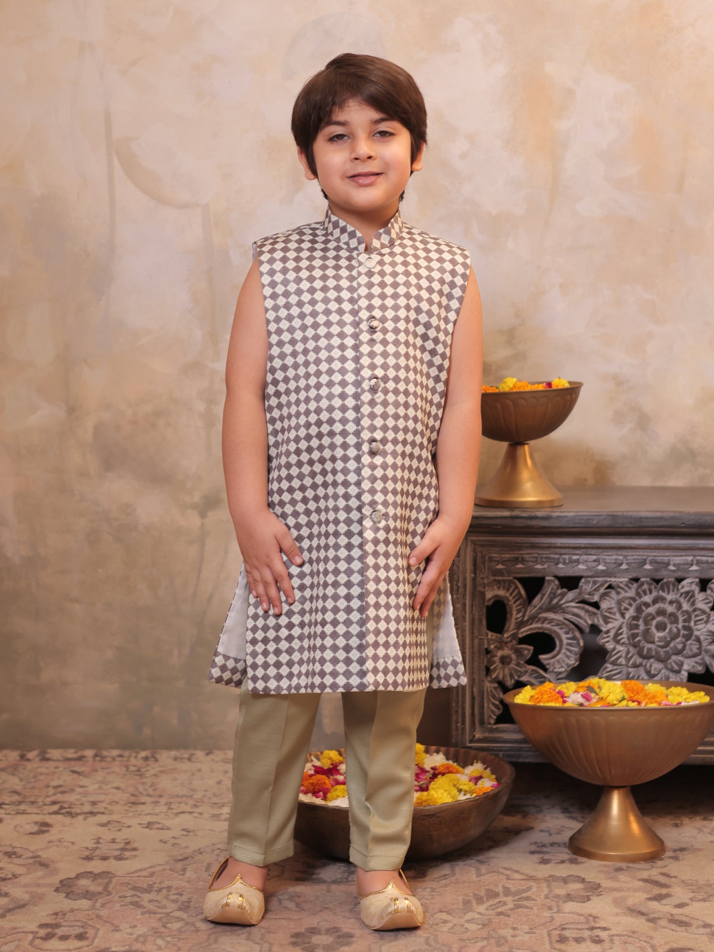 Boys Green Jacquard Full Sleeves Rich Embroidery Sherwani