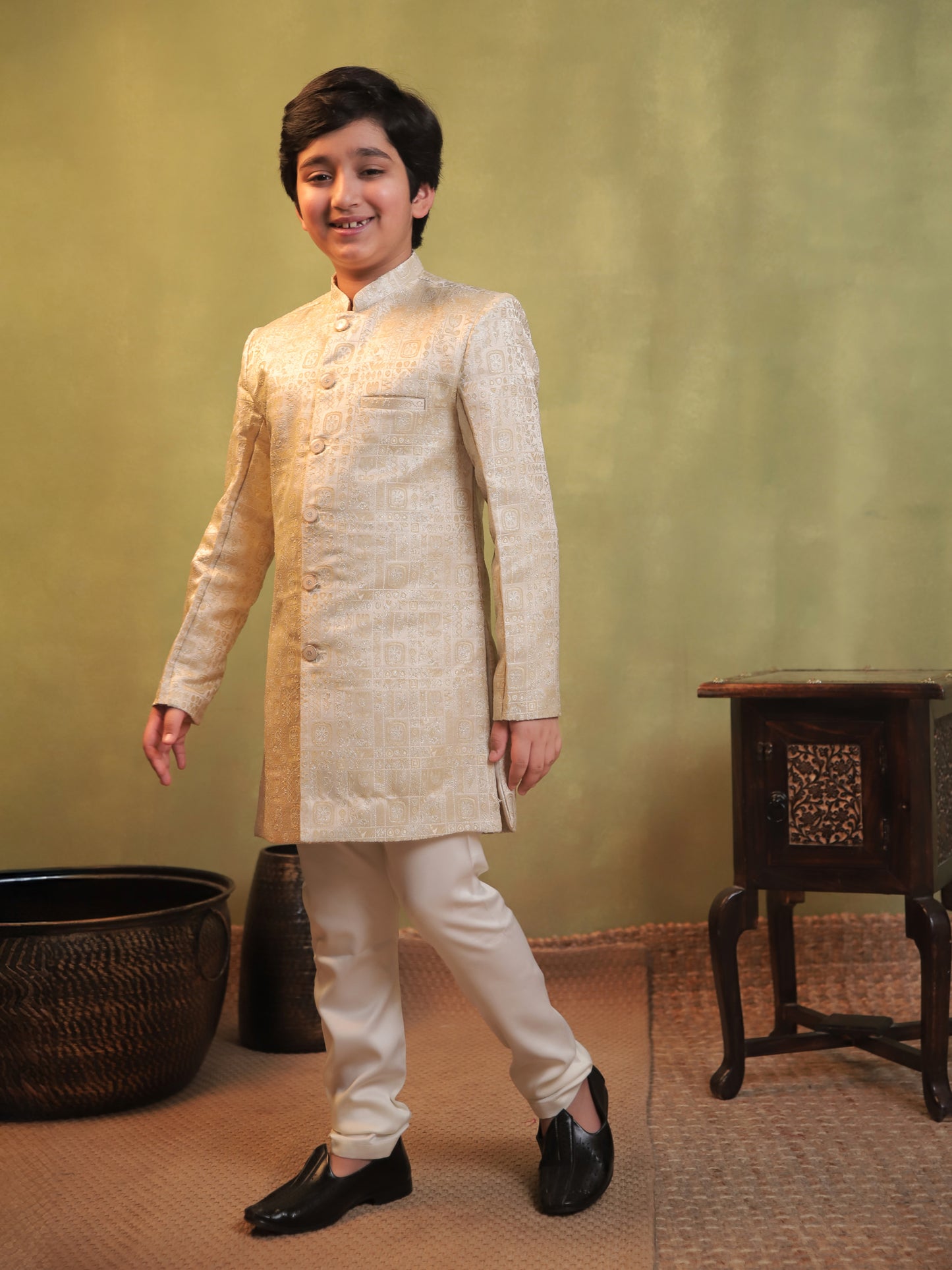 Cream Jacquard Full Sleeves Sherwani with Rich Floral Embroidery for boys