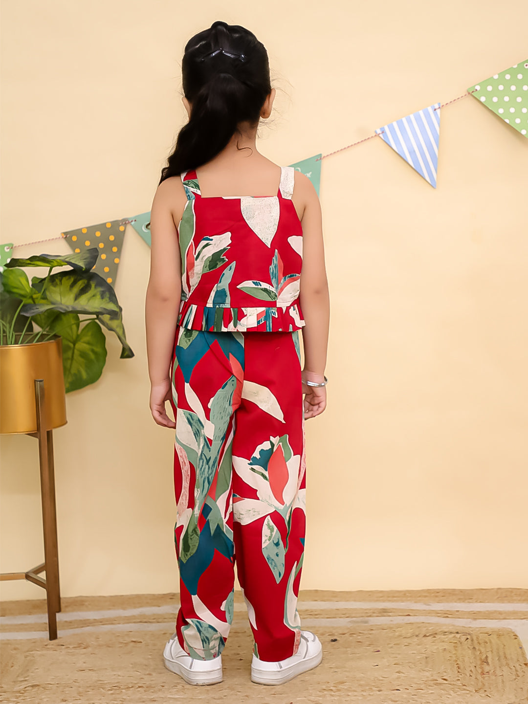 Red Sleeveless Tropical Cotton Co-Ord Sets For Girls