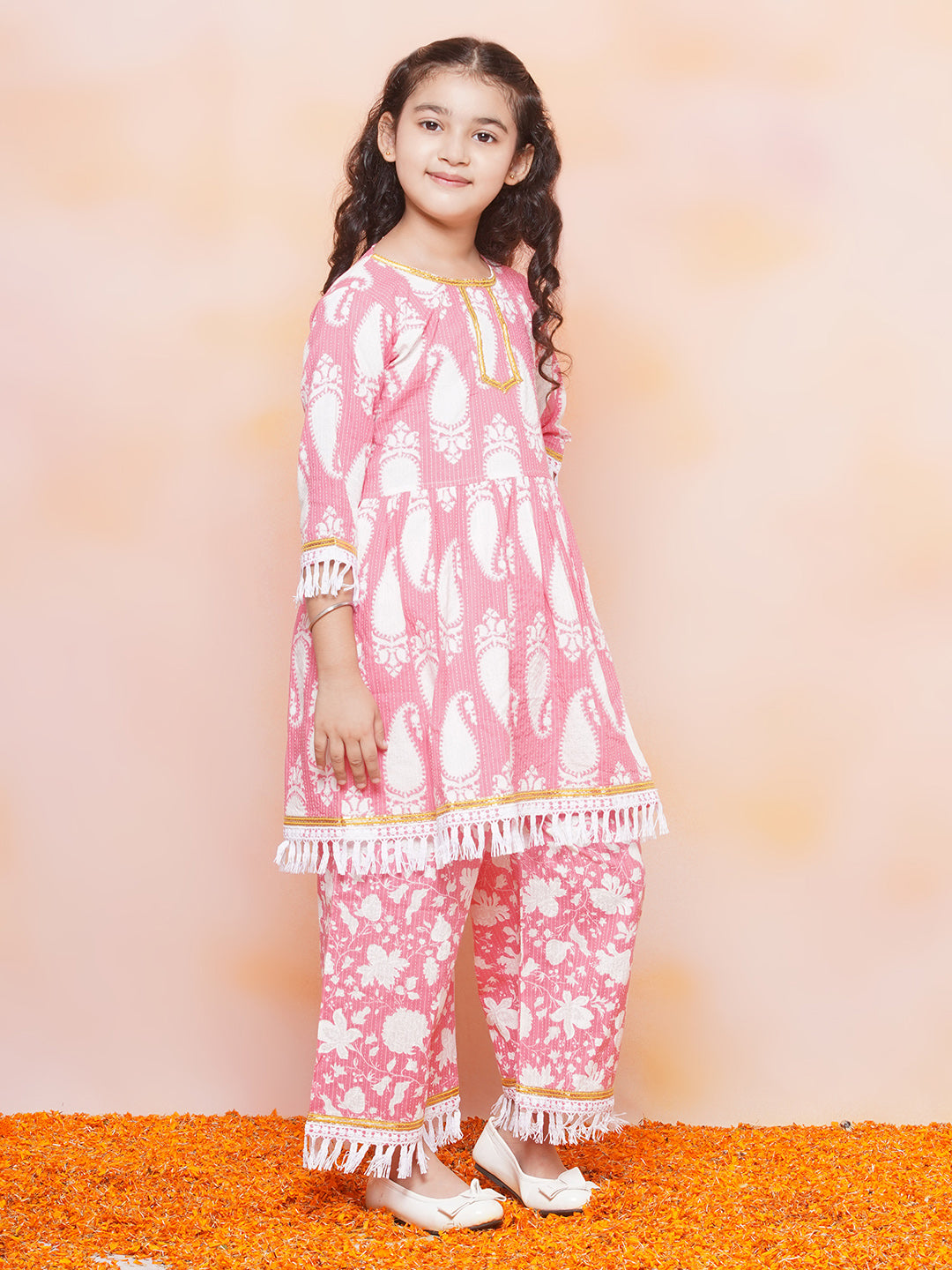 Girls Cotton Printed 3/4th Sleeve Pink Kurta Sharara set