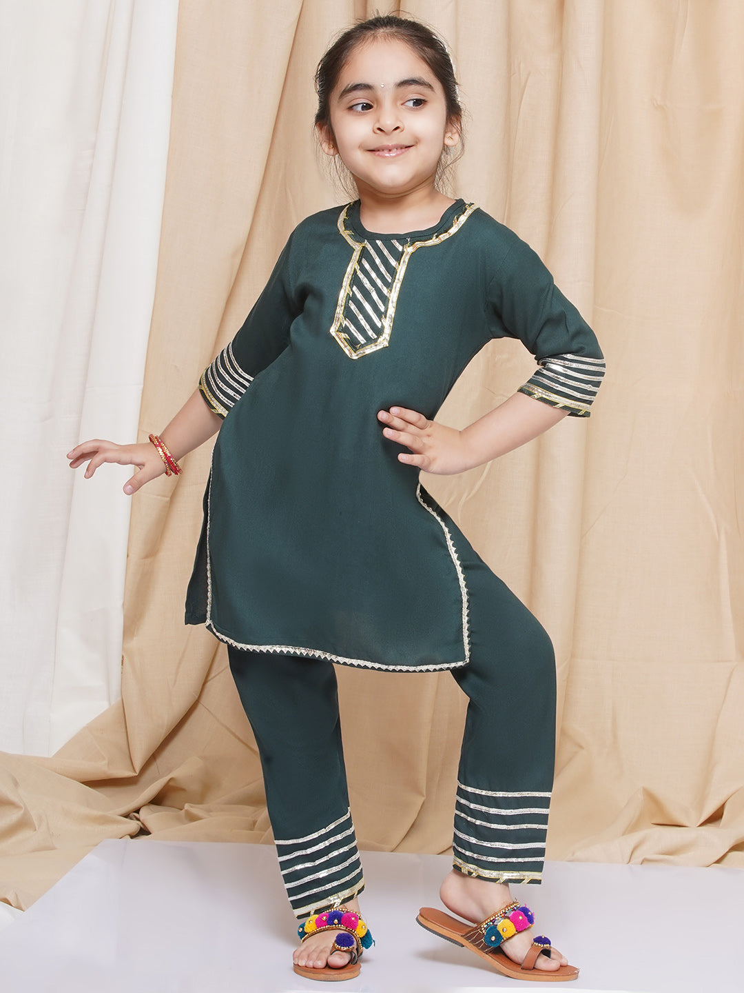 Kids Girls Green Gotta Work Rayon Kurta Pyjama Set