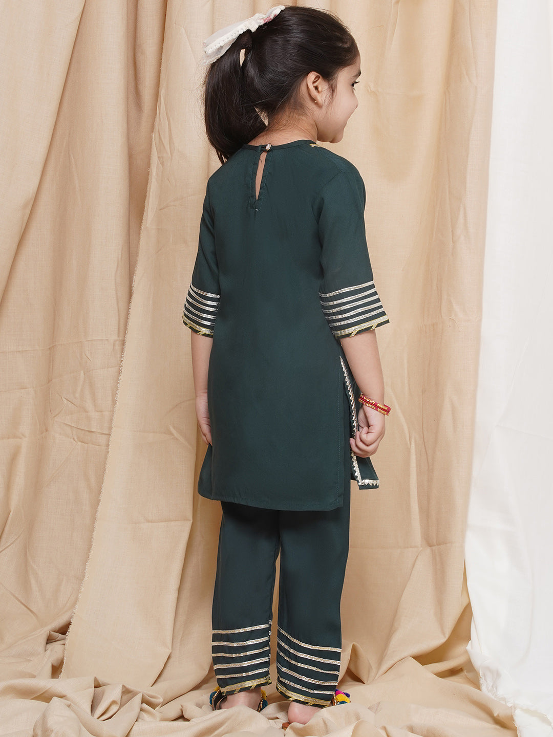 Kids Girls Green Gotta Work Rayon Kurta Pyjama Set - AJ Dezines